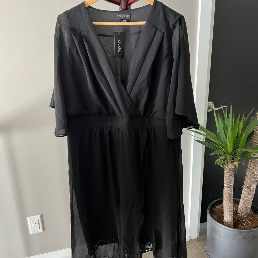 City Chic Black Lace  Dress - Size M/18 - NWT